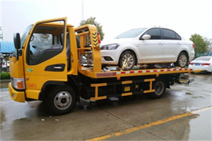 阳泉郊区附近拖车救援24小时服务热线