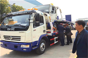 阳泉郊区汽车道路救援拖车价格